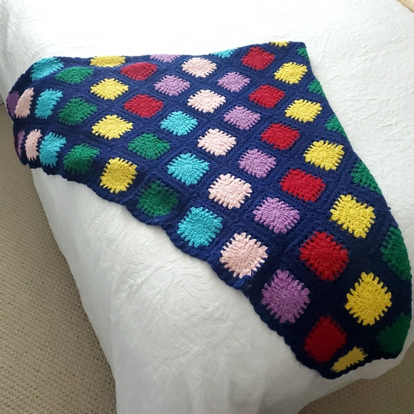 Vintage Granny Square Handmade Knit Afghan Throw Blanket - Picture 4 of 11